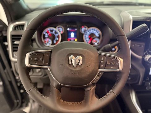 New 2026 RAM 2500 Big Horn AWD/4WD image 24