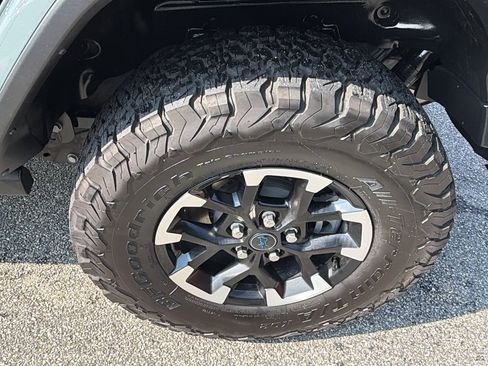 Used 2025 Jeep Wrangler Unlimited Rubicon 4xe AWD/4WD image 12