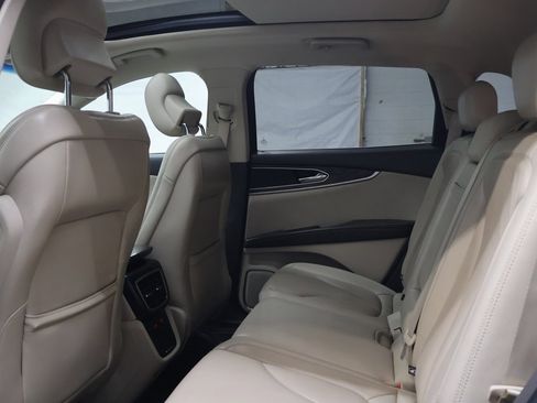 Used 2018 Lincoln MKX Reserve w/ Lincoln MKX Climate Package image 15