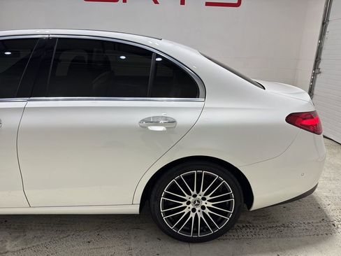 Used 2022 Mercedes-Benz C 300 4MATIC Sedan w/ Exclusive Trim Package image 6