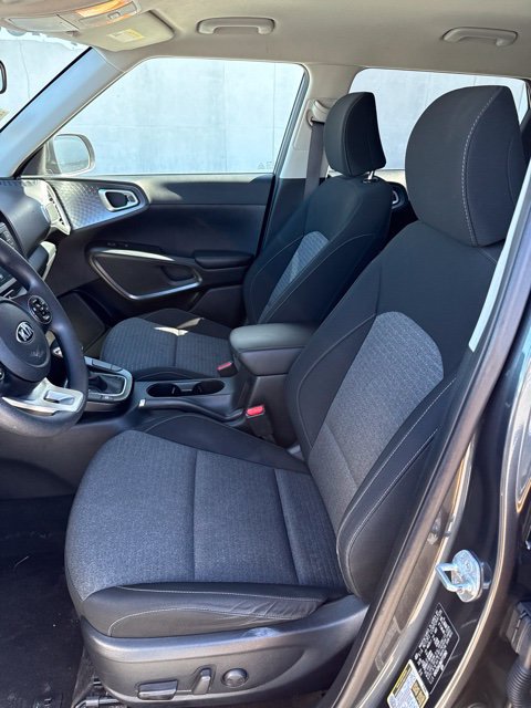 Used 2021 Kia Soul S FWD image 13