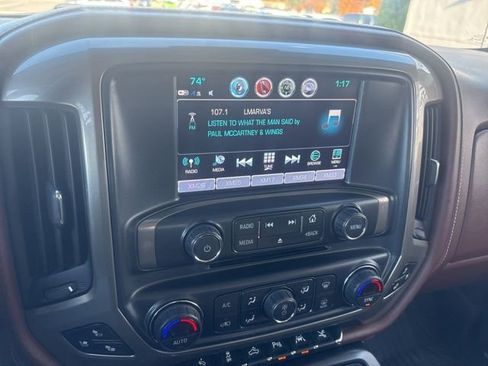 Used 2018 Chevrolet Silverado 1500 High Country w/ High Desert Package image 18