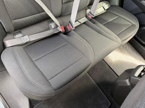 Used 2025 Chevrolet Equinox EV LT FWD image 42