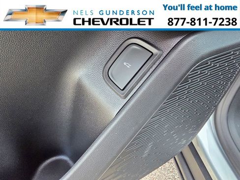 New 2026 Chevrolet Equinox LT w/ Convenience Package II AWD/4WD image 19