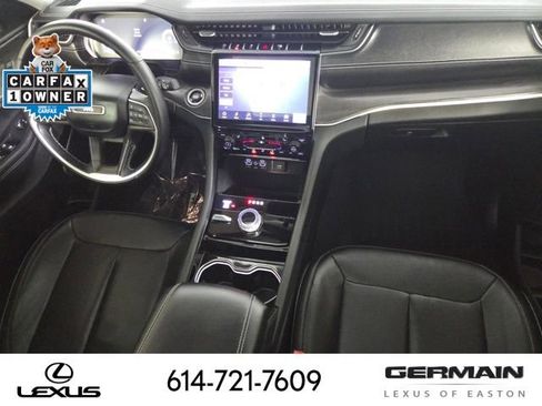 Used 2022 Jeep Grand Cherokee Limited image 31