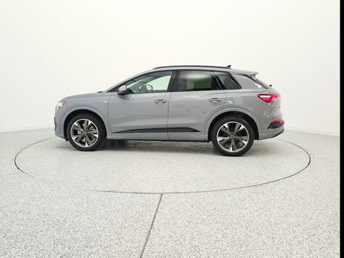 Used 2023 Audi Q4 e-tron Prestige w/ Black Optic Package image 8