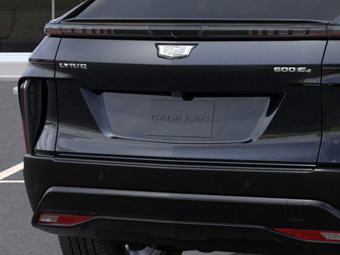 New 2025 Cadillac Lyriq Sport image 50