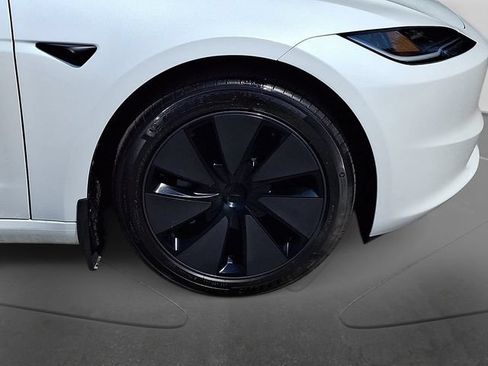 Used 2025 Tesla Model 3 Long Range RWD image 8