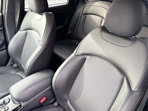 Used 2022 MINI Cooper Clubman S image 22