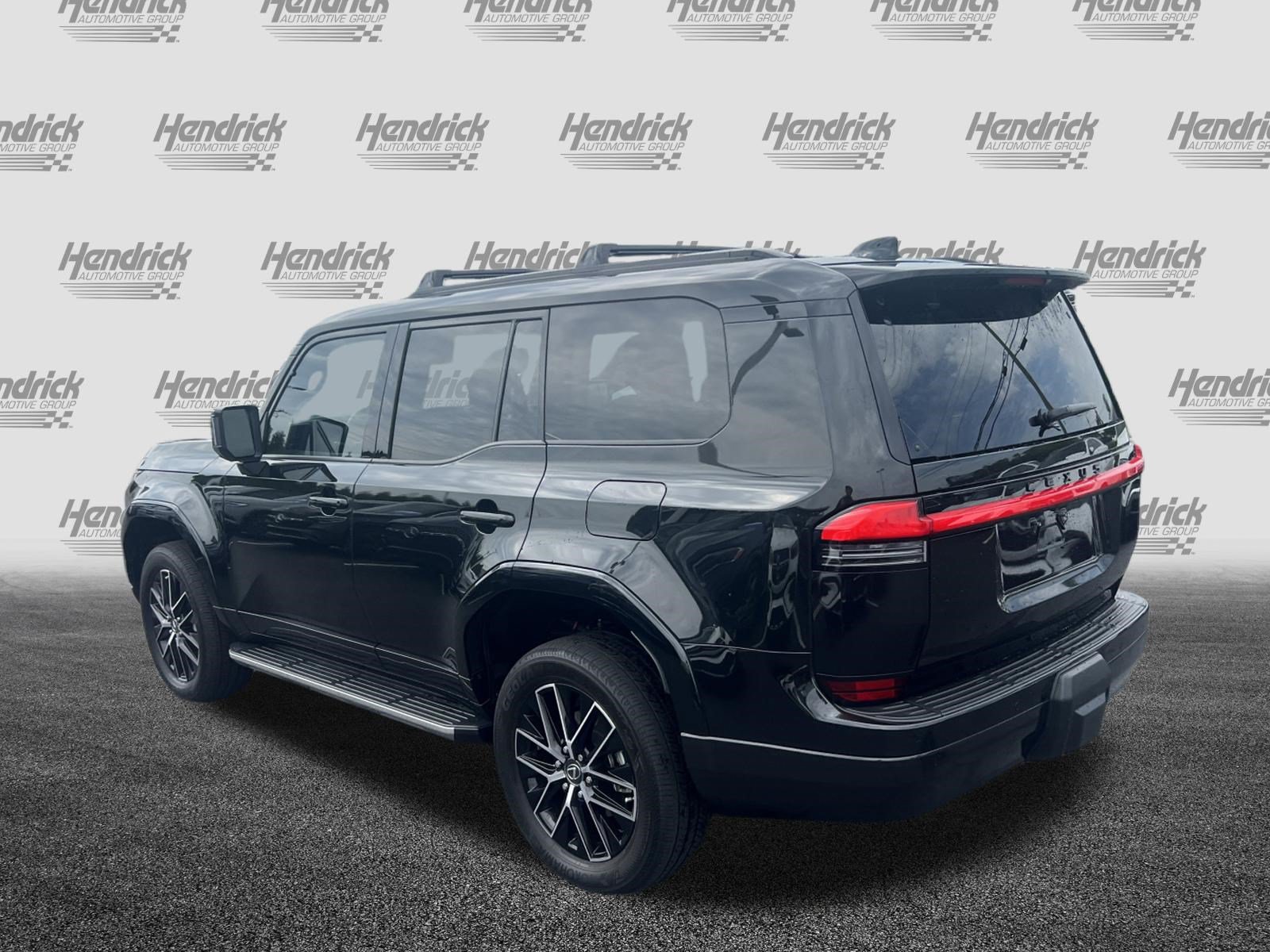 Used 2024 Lexus GX 550 w/ Accessory Package (Z1) AWD/4WD image 8