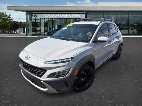 Used 2023 Hyundai Kona Limited AWD/4WD image 4