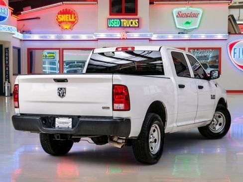 Used 2017 RAM 1500 Tradesman w/ Popular Equipment Group RWD image 3