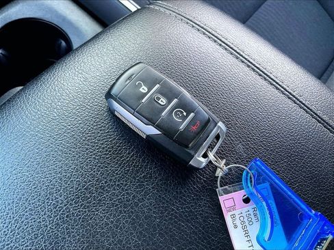 Used 2022 RAM 1500 Big Horn AWD/4WD image 28