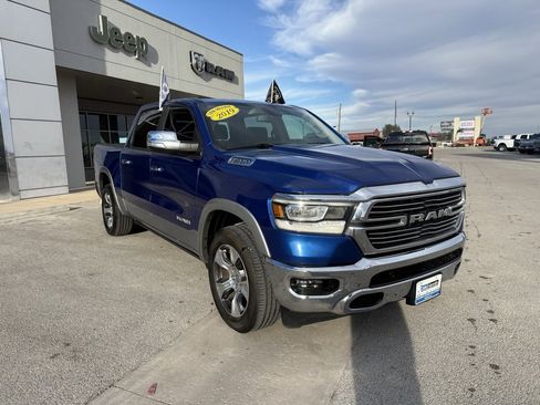 Used 2019 RAM 1500 Laramie image 9