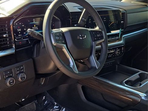 Used 2025 Chevrolet Silverado 2500 LT w/ Trail Boss Package image 20