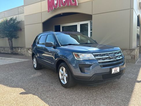 Used 2018 Ford Explorer 4WD image 6