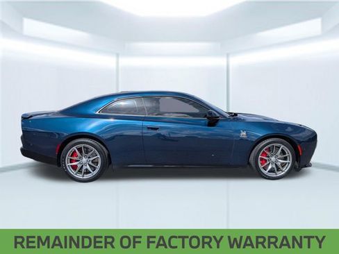Used 2024 Dodge Charger Daytona Scat Pack w/ Plus Group AWD/4WD image 7