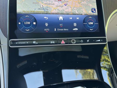New 2027 Mercedes-Benz GLC 300 image 31