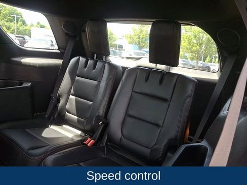 Used 2017 Ford Explorer Sport AWD/4WD image 21