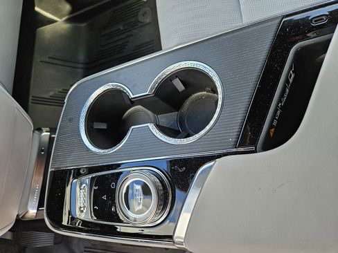 New 2025 Cadillac Lyriq Luxury image 30