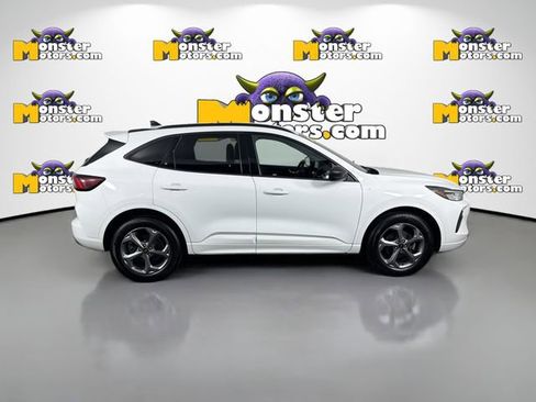 Used 2023 Ford Escape ST-Line w/ Equipment Group 301A image 4