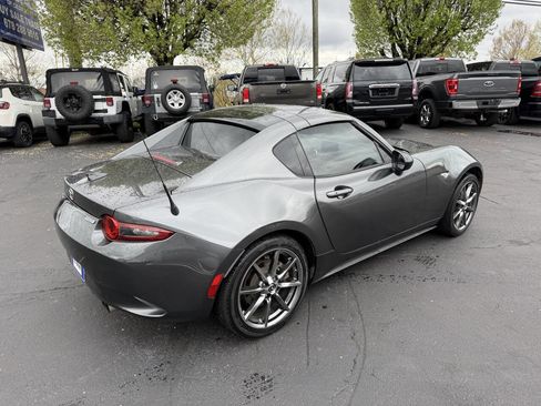Used 2018 MAZDA MX-5 Miata RF Grand Touring RWD image 6
