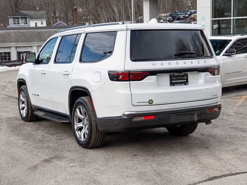 Used 2022 Jeep Wagoneer Series I w/ Premium Group I image 6