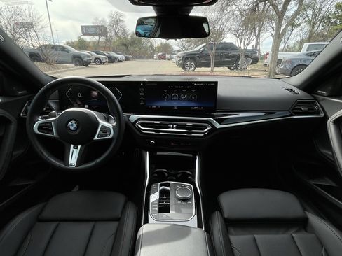 Used 2024 BMW 230i xDrive Coupe w/ Premium Package image 10