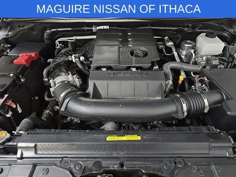 Used 2023 Nissan Frontier PRO-4X w/ Pro Convenience Package image 12