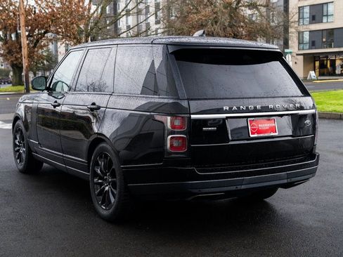 Used 2018 Land Rover Range Rover HSE AWD/4WD image 4