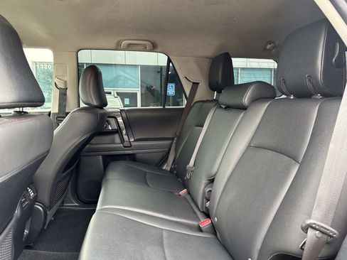 Used 2021 Toyota 4Runner Venture AWD/4WD image 14