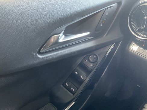 New 2026 Chevrolet Equinox LT image 21