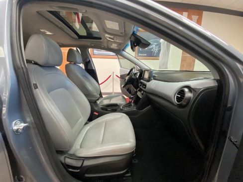 Used 2021 Hyundai Kona Ultimate image 16