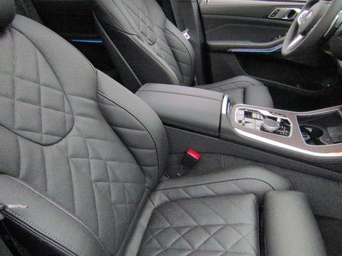 Used 2026 BMW X5 xDrive50e w/ M Sport Package AWD/4WD image 24