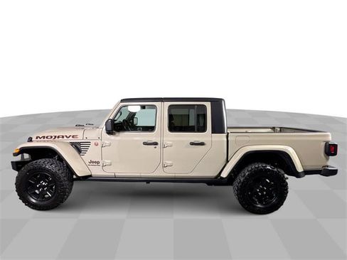 Used 2020 Jeep Gladiator Mojave w/ Cold Weather Group image 5