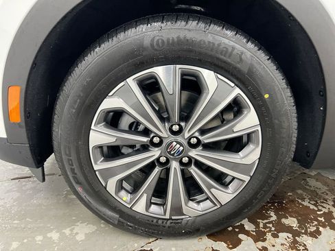 New 2026 Buick Envision Preferred image 28