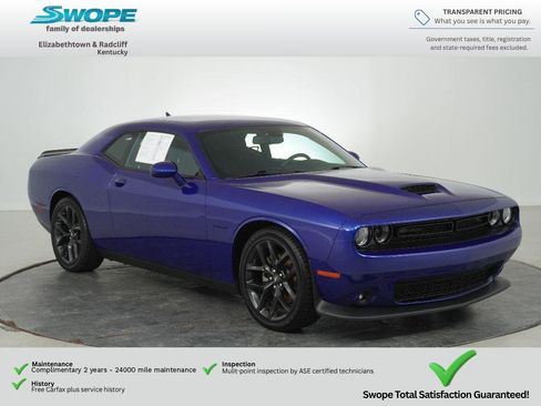 Used 2022 Dodge Challenger R/T w/ Blacktop Package RWD image 1