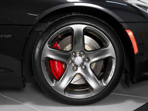 Used 2014 SRT Viper GTS image 28