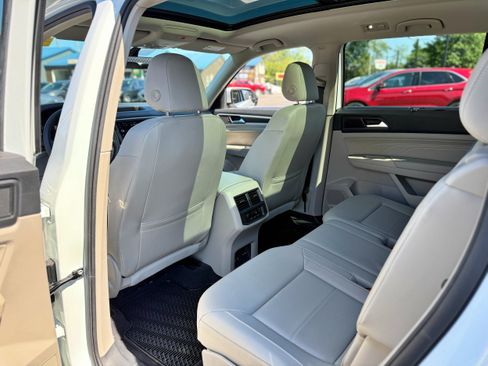Used 2021 Volkswagen Atlas SE AWD/4WD image 19
