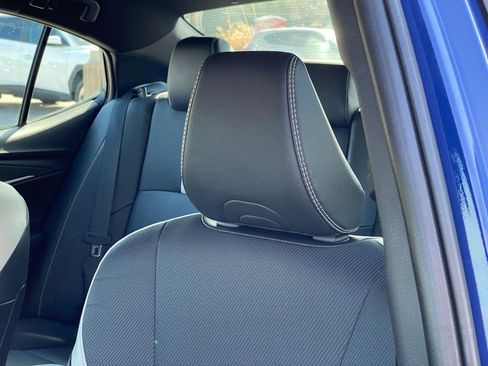 Used 2025 Toyota Camry SE FWD image 21