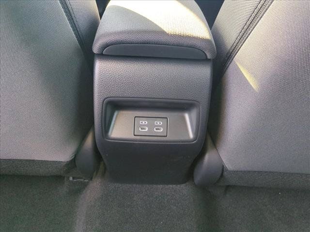 Used 2026 Toyota Corolla LE FWD image 16