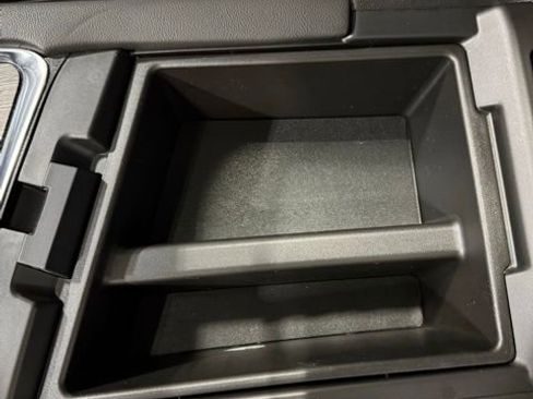 Used 2023 Buick Enclave Avenir w/ Trailering Package, 5000 lbs. image 26