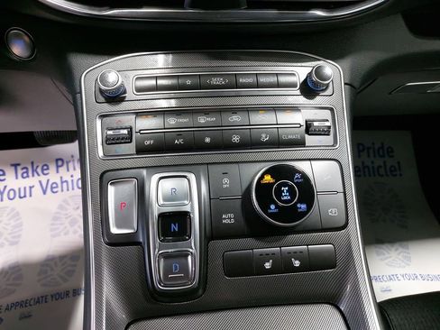 Certified 2023 Hyundai Santa Fe SEL image 25
