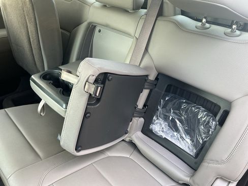 Used 2020 Chevrolet Silverado 2500 LTZ image 20