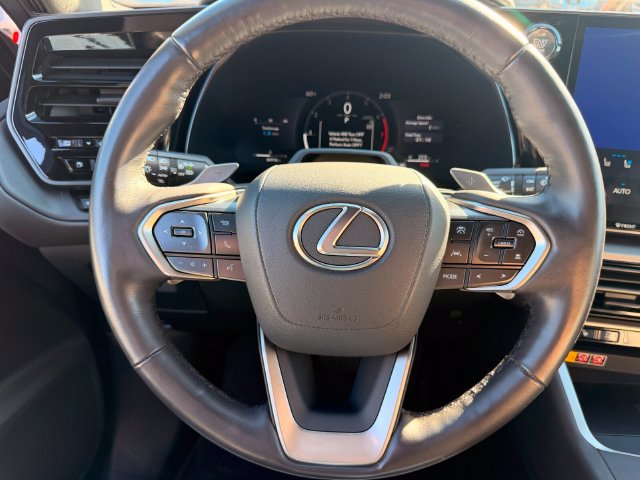Certified 2024 Lexus TX 350 AWD w/ Captains Chair Package image 15