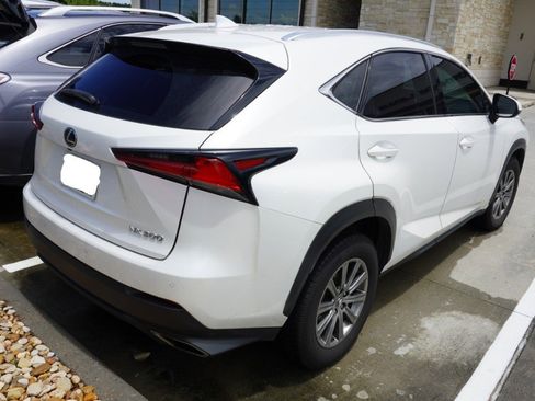Used 2021 Lexus NX 300 FWD w/ Accessory Package image 4