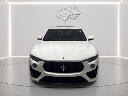 Used 2023 Maserati Levante Modena AWD/4WD image 8