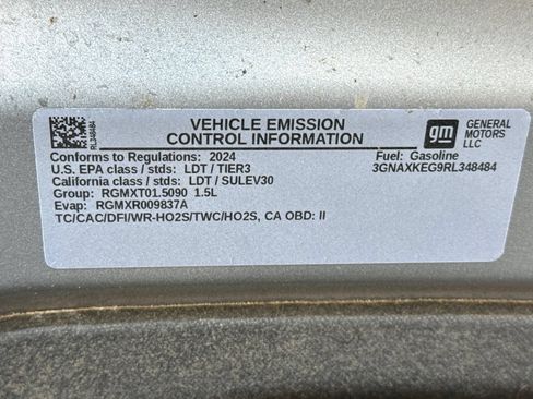 Used 2024 Chevrolet Equinox LT FWD image 40