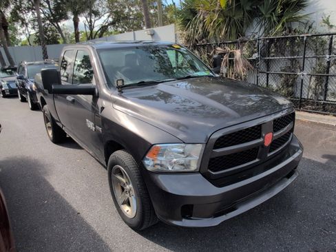 Used 2015 RAM 1500 Express image 2