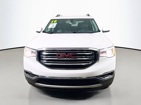 Used 2019 GMC Acadia SLT image 11